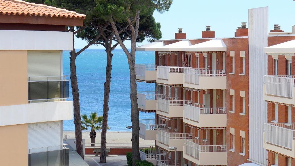 Rentalmar Costa Verde Cambrils Exterior photo